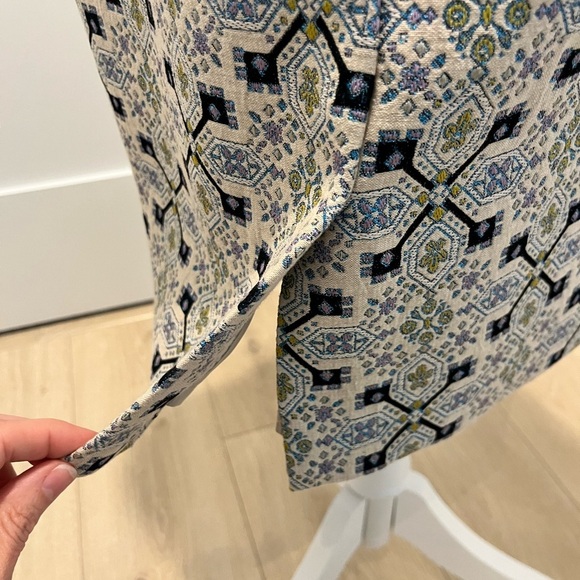 The Limited High Waist Pencil Tapestry Skirt NWT metallic back slit jacquard 4 - Picture 6 of 14